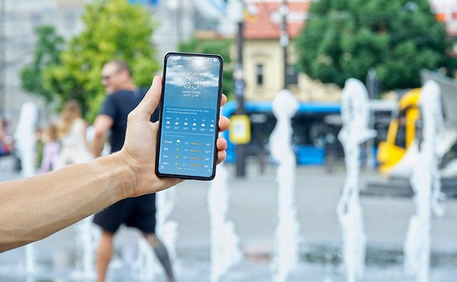 Smart cities and air quality management in hot weather